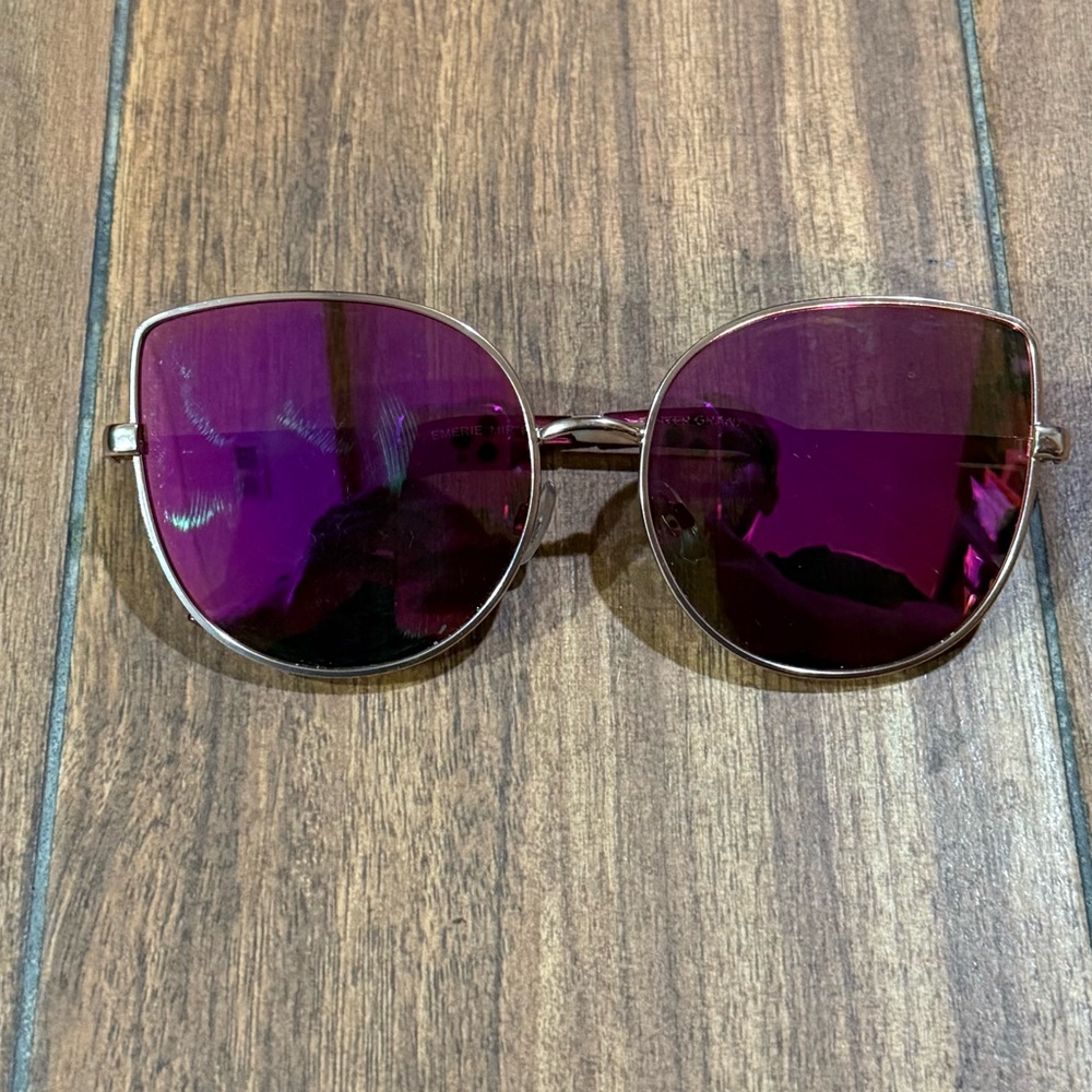 Purple Reflective Sunglasses